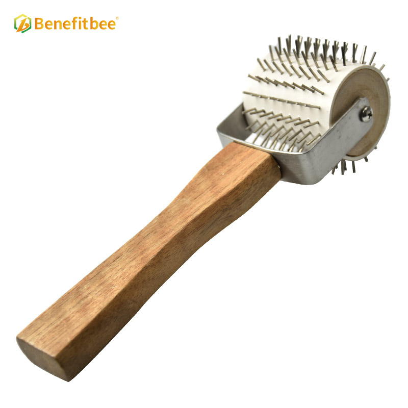 Wholesale good price beekeeping tool Stainless Steel honey scraper for beekeeper use uncapping knife roller