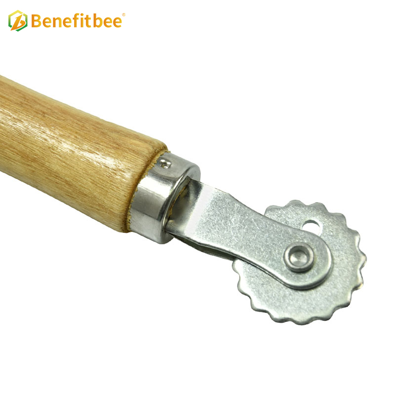 Beekeeping tools short wheel gear wooden handle economy wire embedder