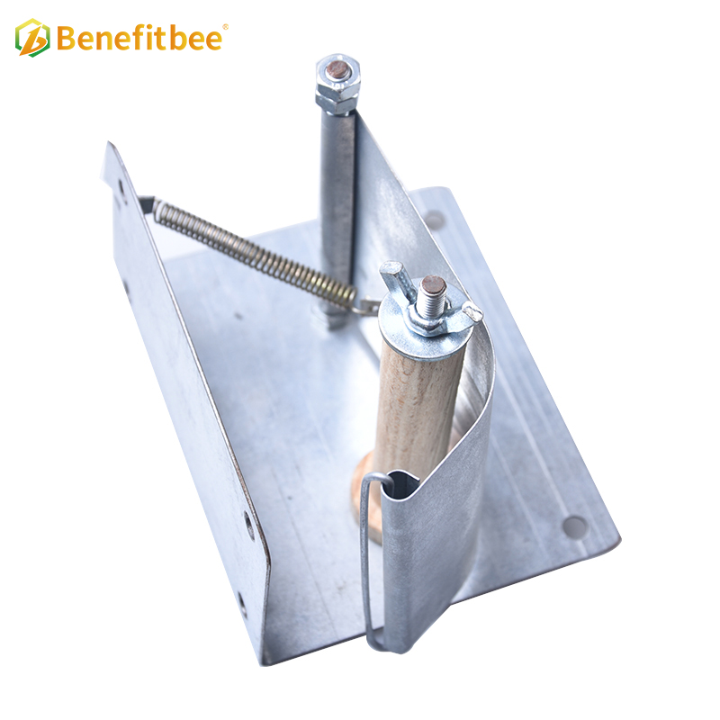 Benefitbee Beekeeping Tool Wire spool holder For Beekeeper