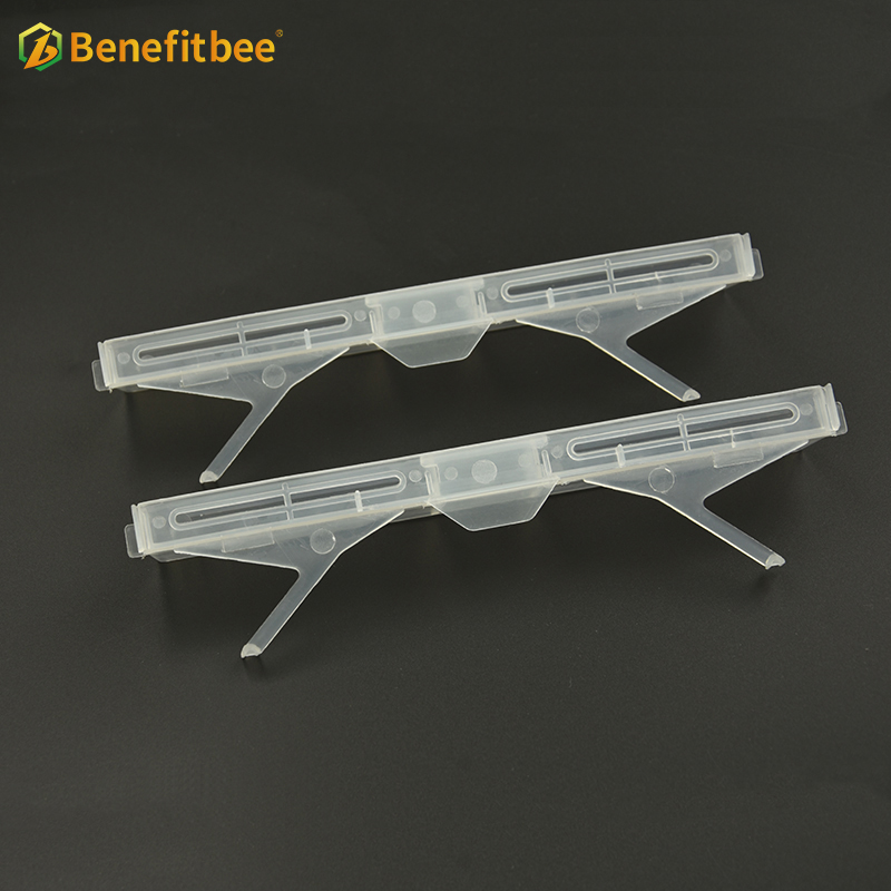 Beekeeping plastic beetle trap