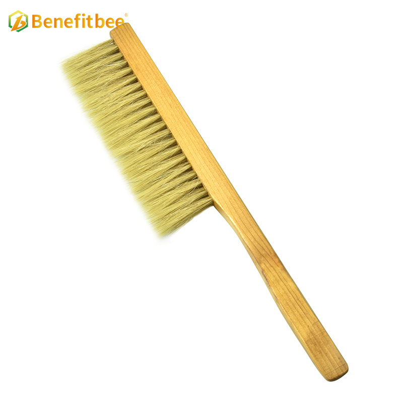 One row horse hair bee brushes Wooden Handle Horsehair Bee Brushes For Beekeeping Tools Benefitbee BR09