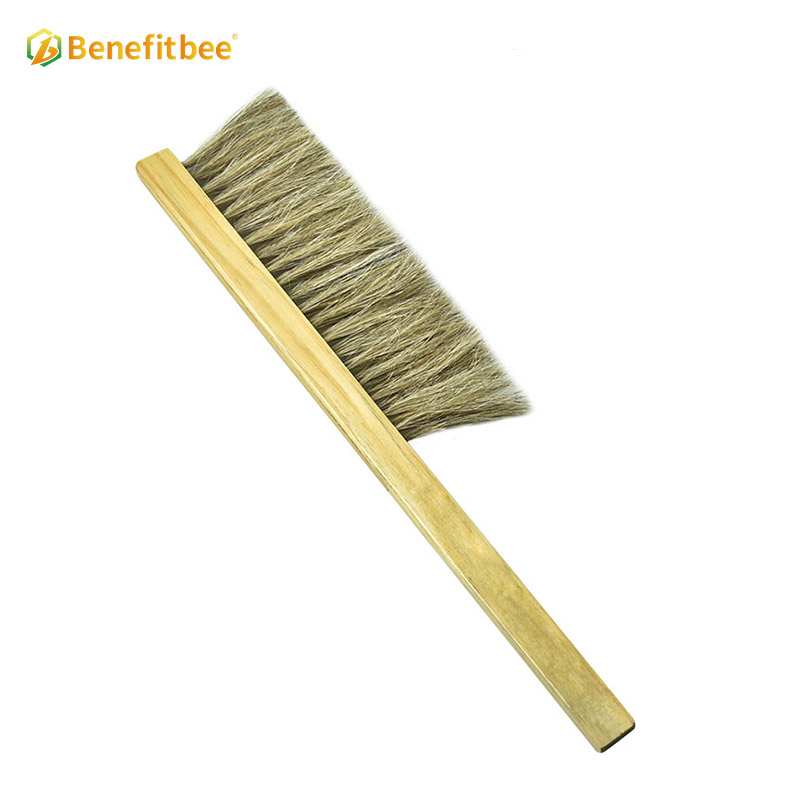 Wholesales Wooden Handle Horsehair Bee Brushes For Beekeeping Tools