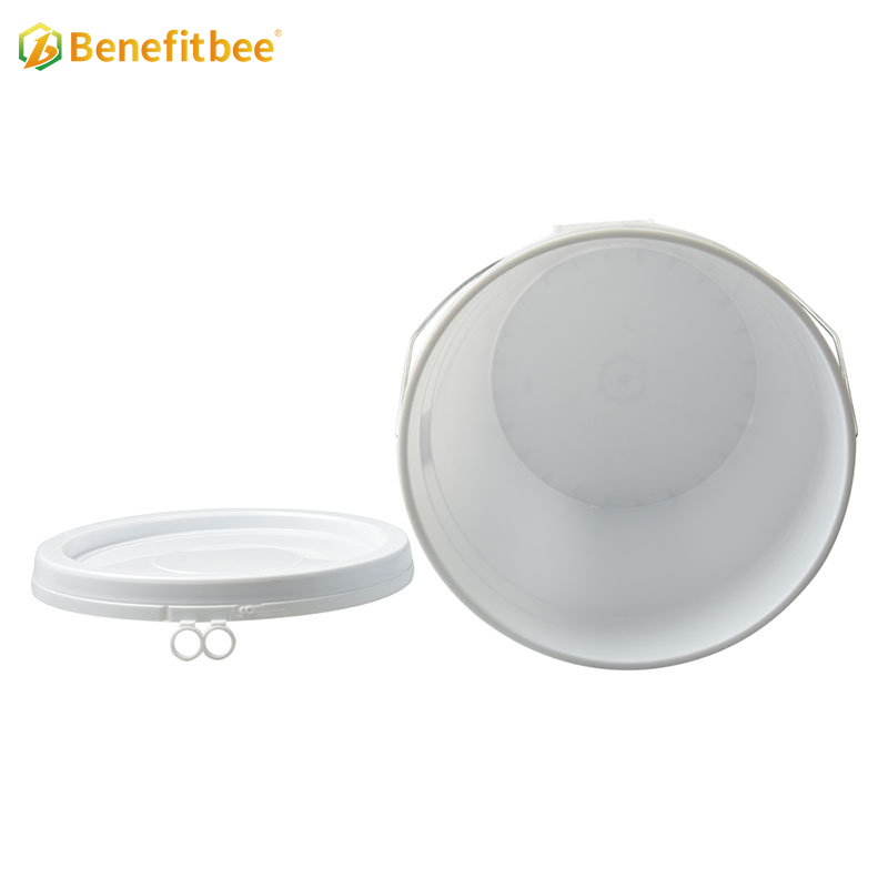 Wholesales beekeeping equitment plastic 20 liters plastic honey pail