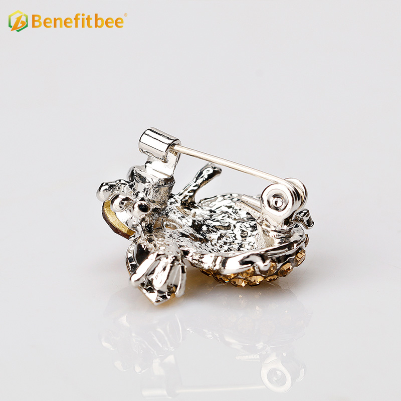 new fashion bee brooch pin crystal bee brooch Benefitbee AG015