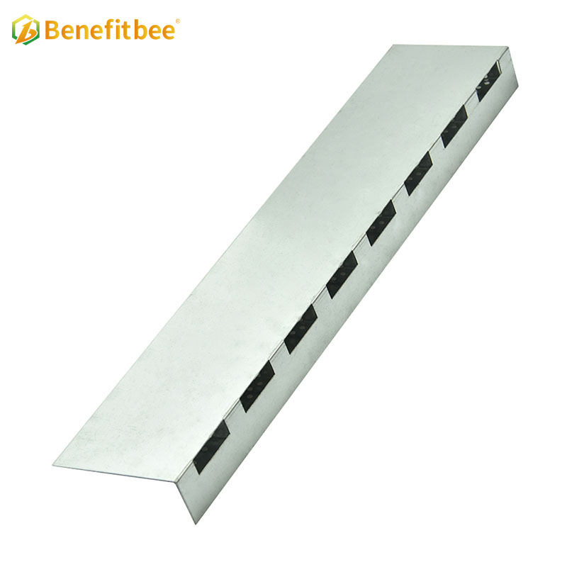Wholesale Anti-Rust Galvanized Iron Beehive Entrance Robbong Guarder For Beehive Accessoricess