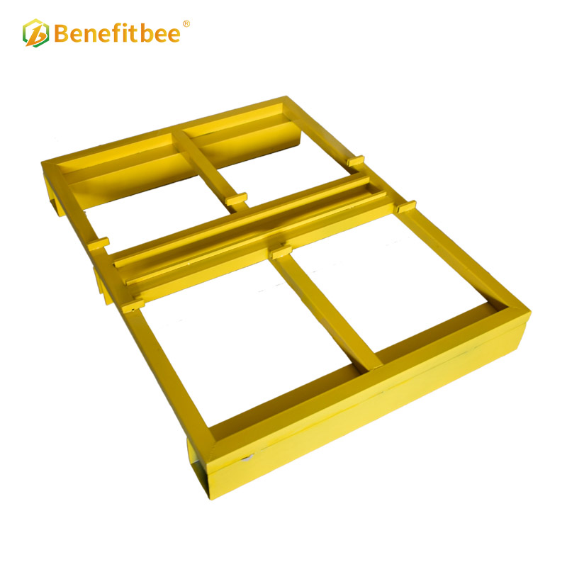 Beekeeping tools beehive pallet