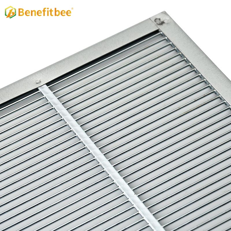 Beehive equipment metal queen excluder