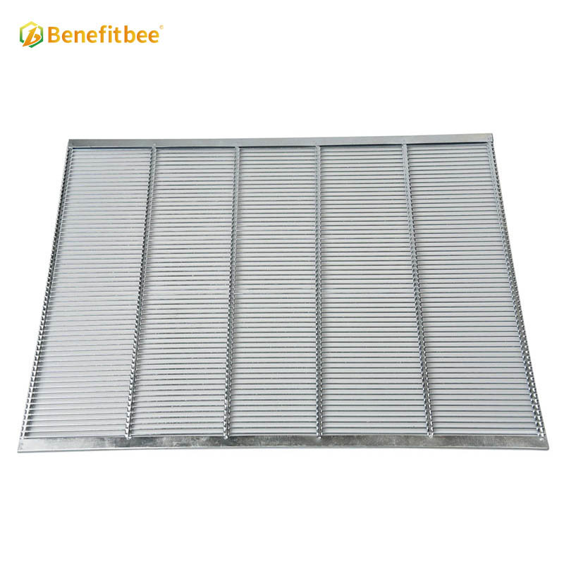 Beekeeping tools bee excluder board metal queen bee excluder different sizes