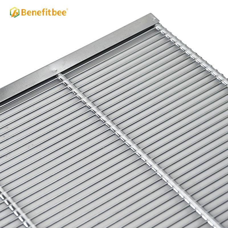 Beekeeping tools bee excluder board metal queen bee excluder different sizes