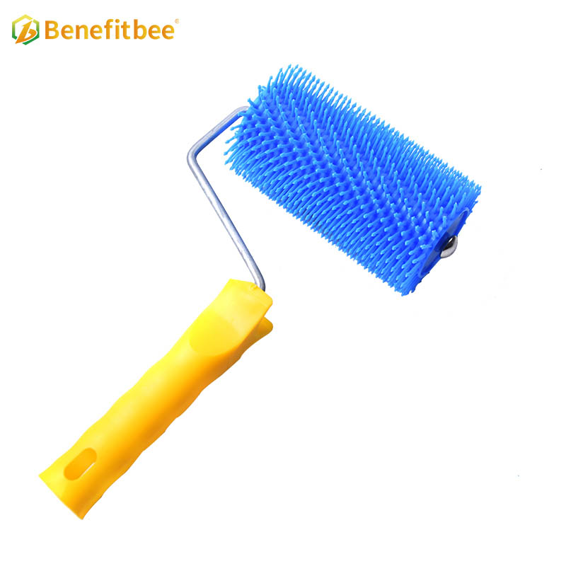 Honey extractor uncapping roller plastic wooden handle beekeeping supplies