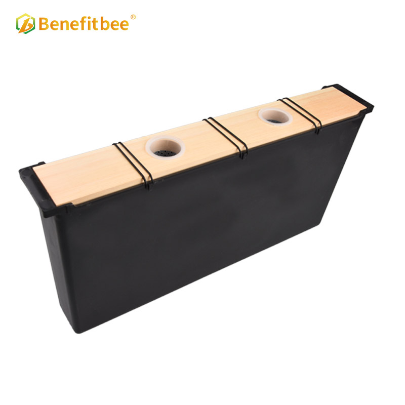 American style beekeeping tools plastic bee feeder