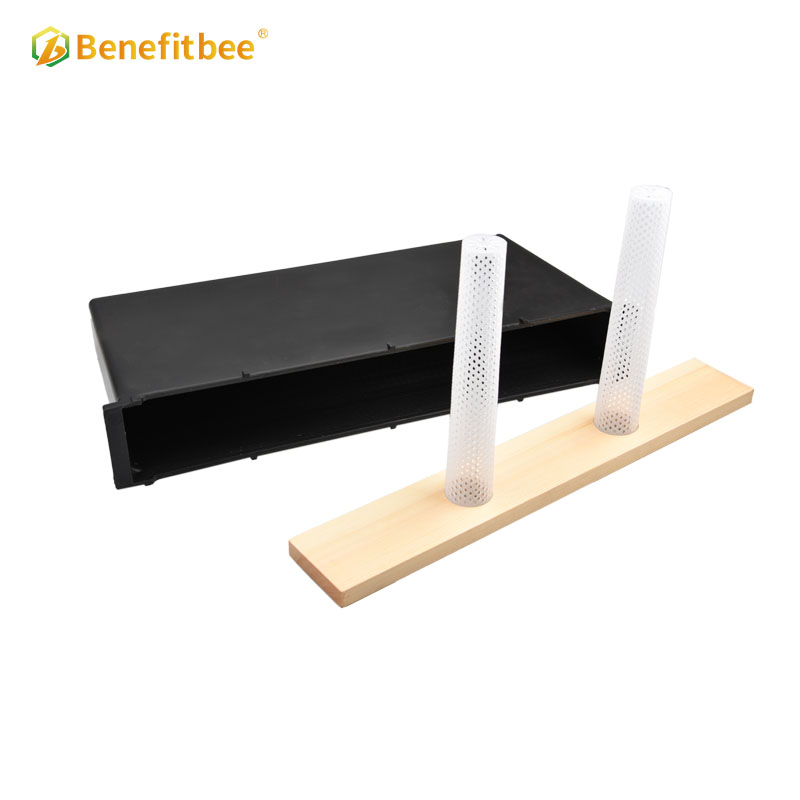 American style beekeeping tools plastic bee feeder