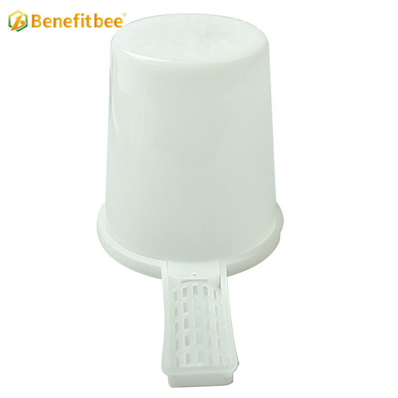 Beekeeping portable entrance plastic entrance bee feeder