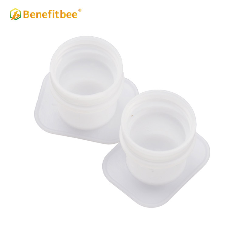 Wholesale Beekeeping High-Quality Bee Entrance Feeders Supplies For Beekeeper