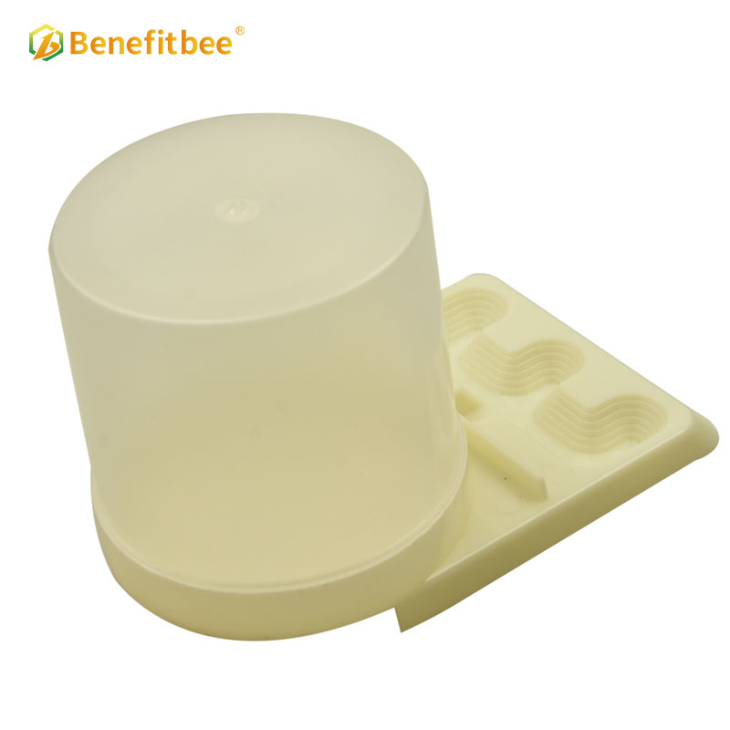 Benefitbee plastic honey bees beekeeping entrance feeder