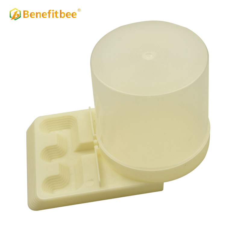 Benefitbee plastic honey bees beekeeping entrance feeder