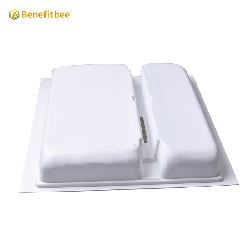 European style beekeeping tool plastic bee feeder