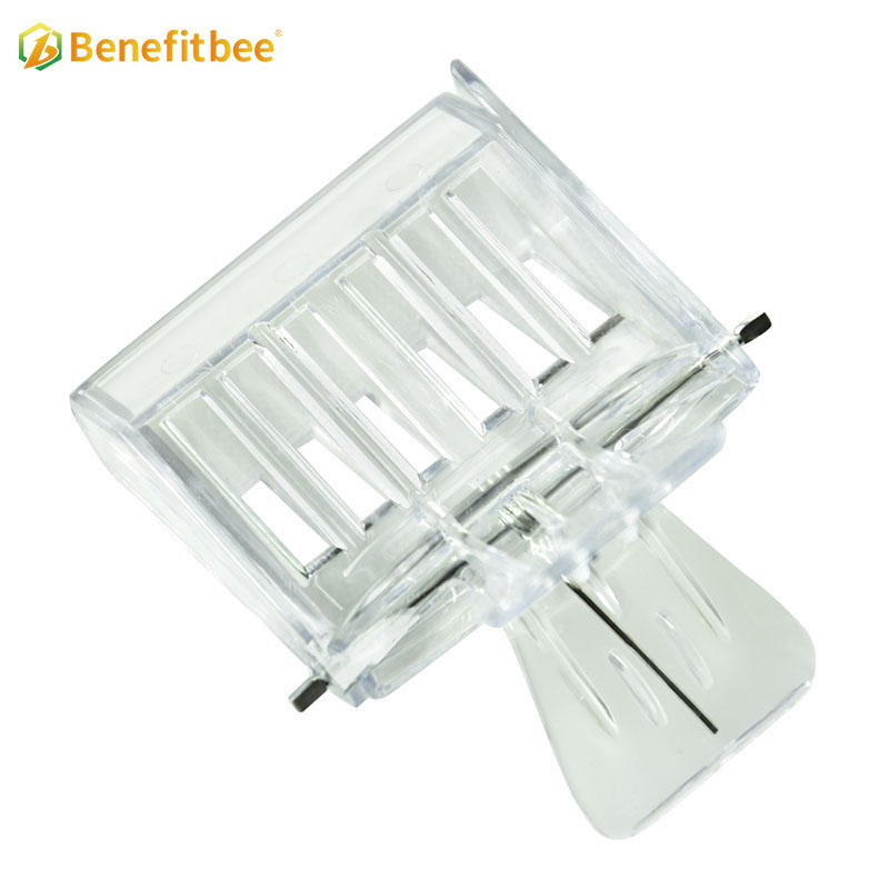 Whlosales Clip-Type Transparent White Plastic Queen Cage For Queen Rearing QC12