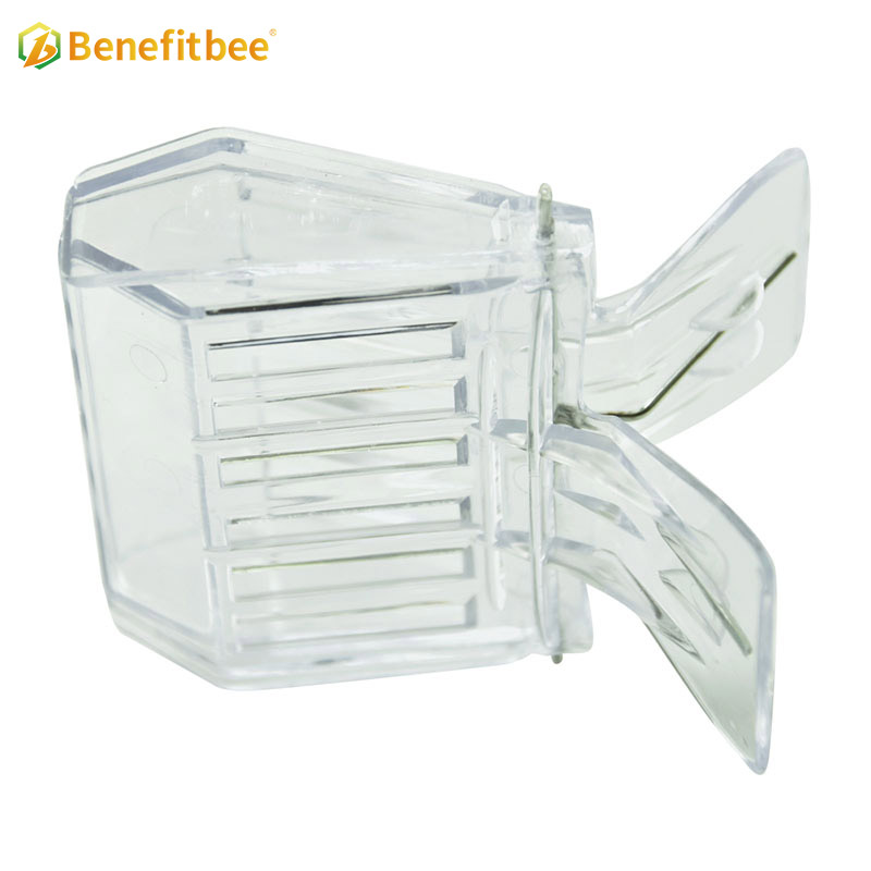 Whlosales Clip-Type Transparent White Plastic Queen Cage For Queen Rearing QC12