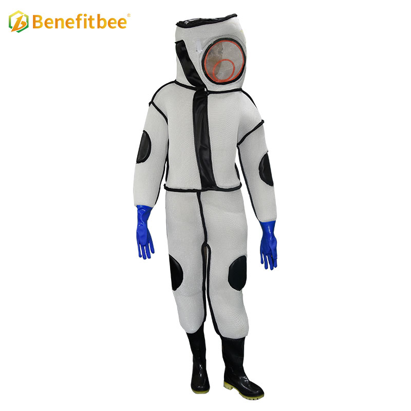 Sting proof best beekeeping suit white breathable PVC protective suit