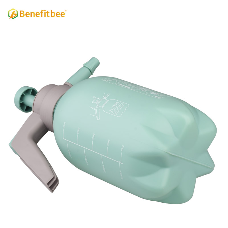 Garden hand pump pressure fine mist water sprayer beehive bee sprayer
