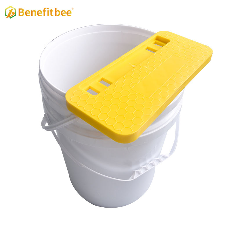 Factory supply beekeeping tank plastic honey tank uncapping tray frame