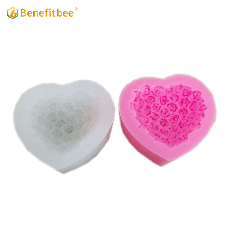 Flower heart-shaped silicone mold