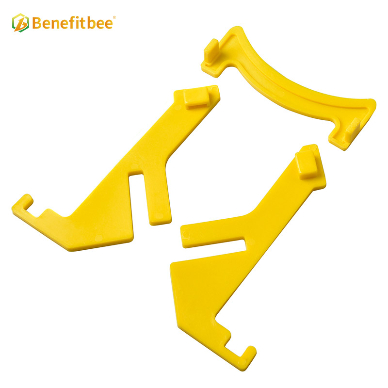 Beekeeping tool plastic honey pail support bee honey tank bucket holder for beekeeper