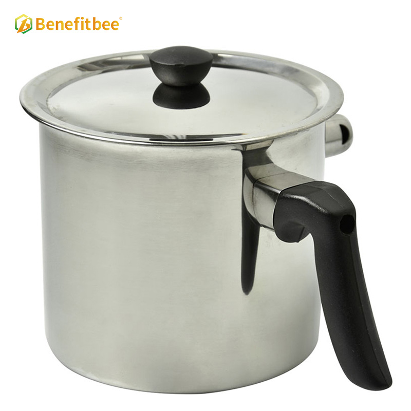 Beekeeping equipment honey heating pot