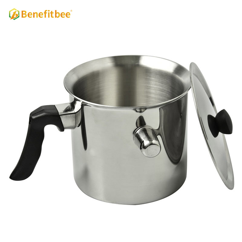 Beekeeping equipment honey heating pot