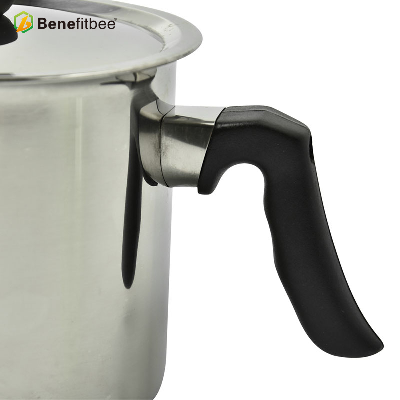Beekeeping equipment honey heating pot