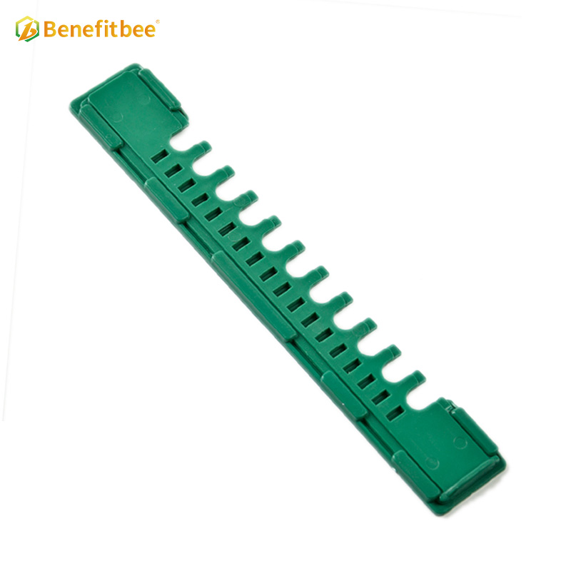 Wholesale price beekeeping tools plastic stretch dual function beehive entrance