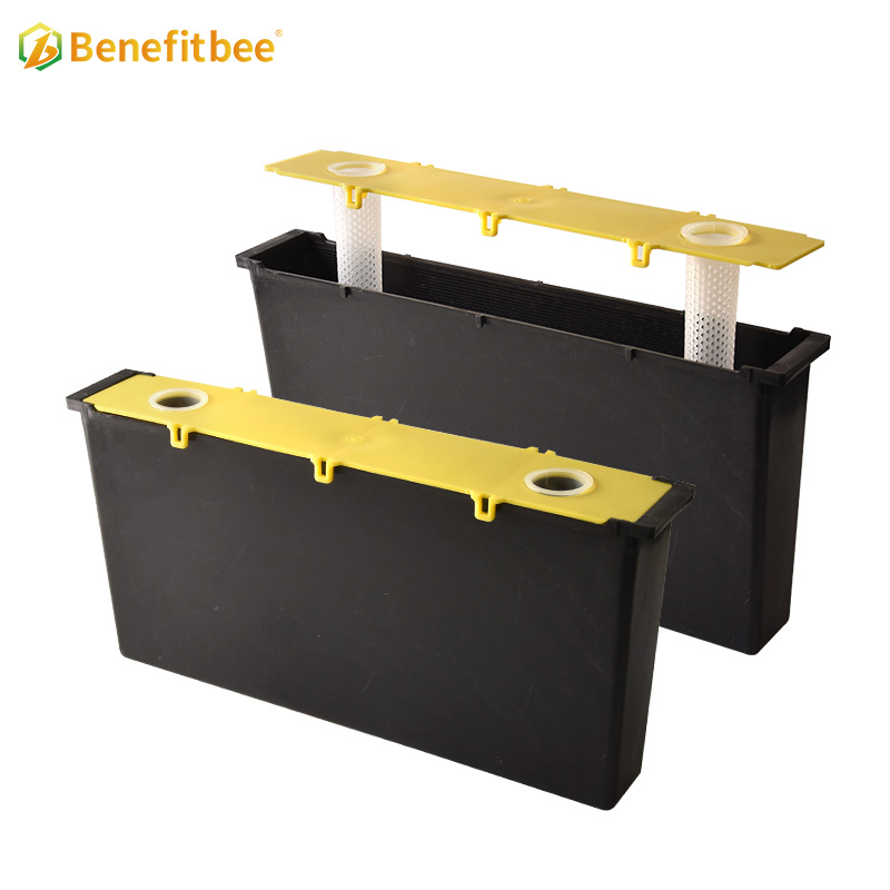Bee Feeder Beehive Langstroth Plastic Bee Frame Feeder Tool
